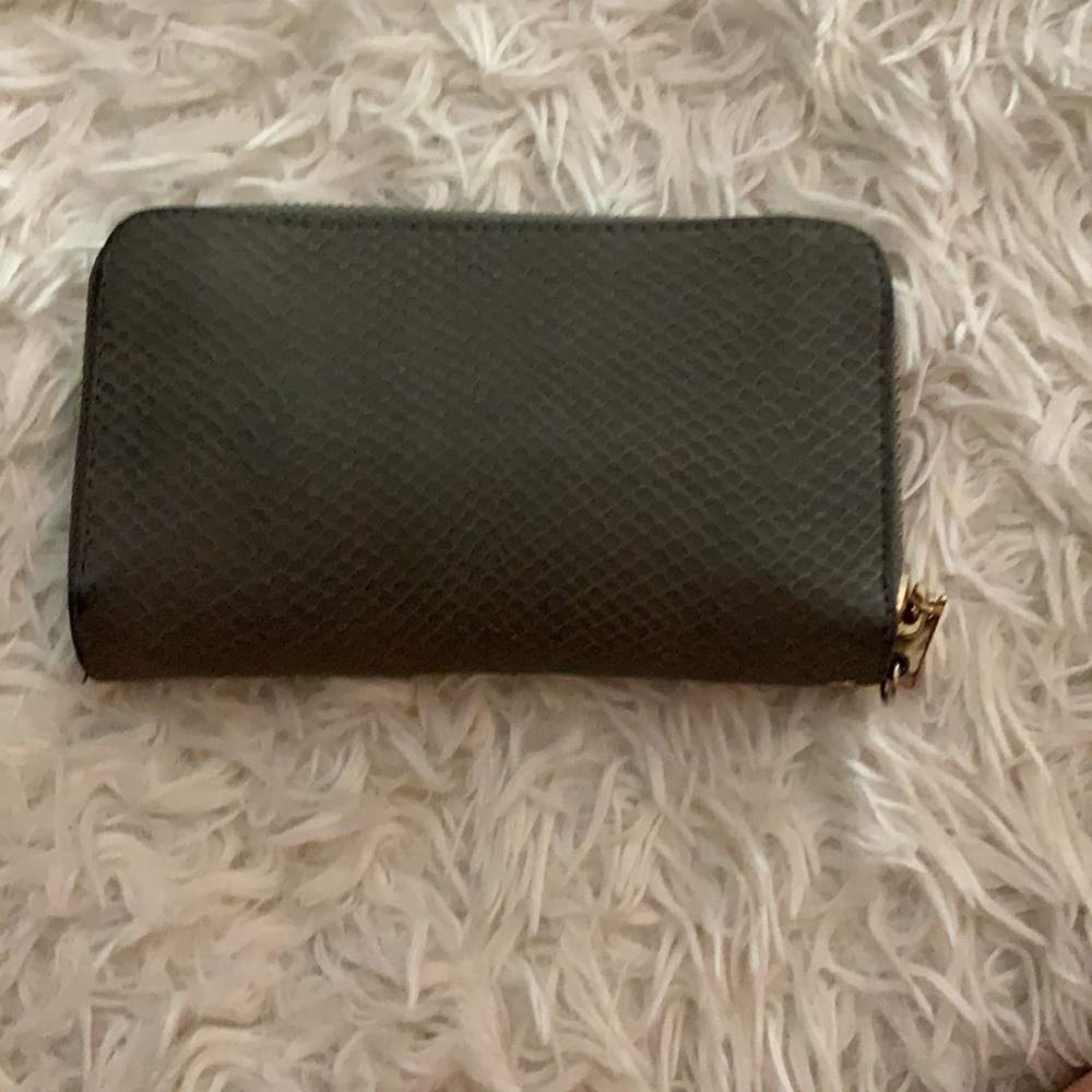 gray wallet - Picture 12 of 12